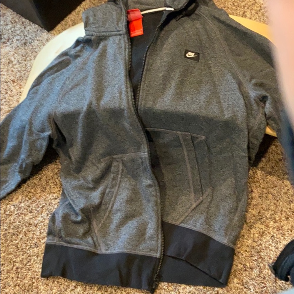 Zip up